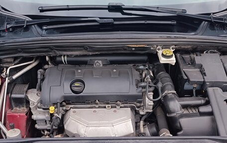 Peugeot 308 II, 2011 год, 499 999 рублей, 6 фотография