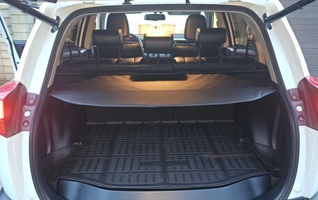 Toyota RAV4, 2014 год, 2 130 000 рублей, 13 фотография