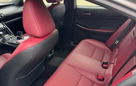 Lexus IS III, 2021 год, 3 600 000 рублей, 10 фотография