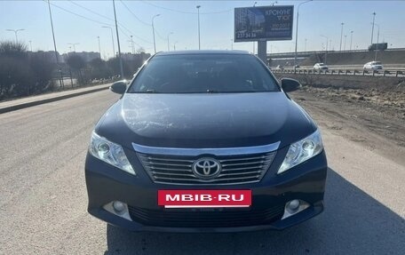 Toyota Camry, 2013 год, 1 397 000 рублей, 2 фотография