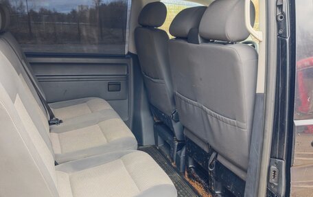 Volkswagen Caravelle T5, 2012 год, 1 550 000 рублей, 23 фотография