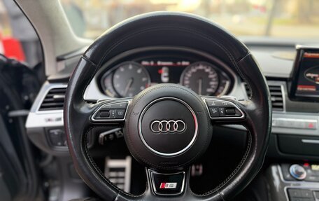 Audi S8, 2012 год, 3 200 000 рублей, 10 фотография