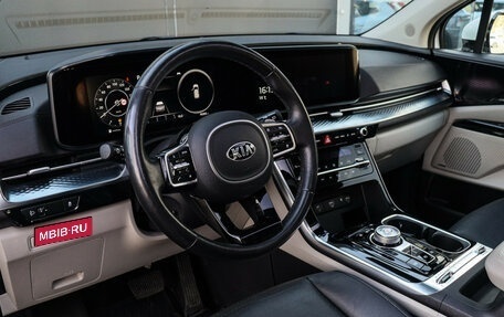 KIA Carnival, 2021 год, 4 428 000 рублей, 15 фотография