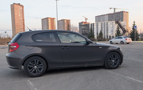 BMW 1 серия, 2007 год, 800 000 рублей, 5 фотография