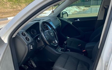 Volkswagen Tiguan I, 2011 год, 700 000 рублей, 7 фотография