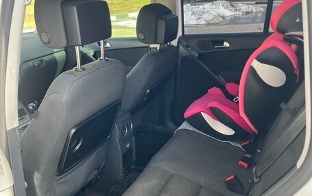 Volkswagen Tiguan I, 2011 год, 700 000 рублей, 9 фотография
