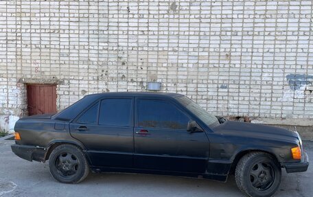 Mercedes-Benz 190 (W201), 1990 год, 100 000 рублей, 3 фотография