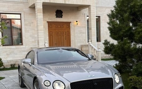 Bentley Continental GT III, 2022 год, 35 000 000 рублей, 2 фотография