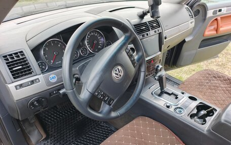 Volkswagen Touareg III, 2007 год, 890 000 рублей, 10 фотография