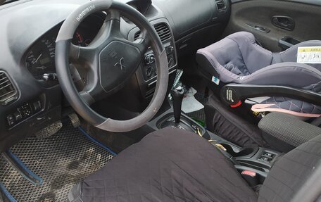 Mitsubishi Carisma I, 2002 год, 400 000 рублей, 5 фотография