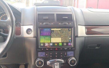 Volkswagen Touareg III, 2005 год, 790 000 рублей, 13 фотография