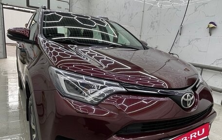 Toyota RAV4, 2018 год, 2 320 000 рублей, 15 фотография