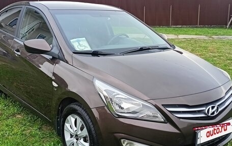 Hyundai Solaris II рестайлинг, 2016 год, 900 000 рублей, 2 фотография
