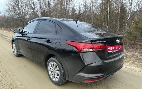 Hyundai Solaris II рестайлинг, 2021 год, 1 300 000 рублей, 4 фотография