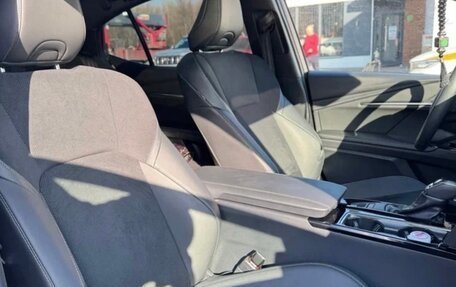 Toyota Camry, 2024 год, 4 150 000 рублей, 6 фотография