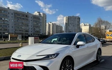 Toyota Camry, 2024 год, 4 150 000 рублей, 2 фотография