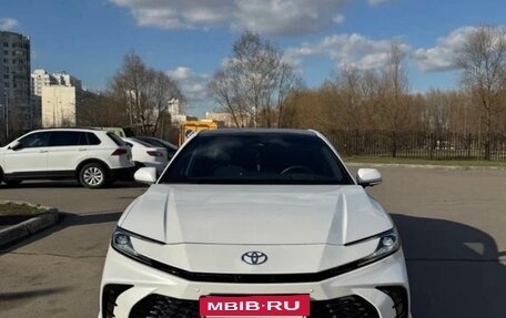 Toyota Camry, 2024 год, 4 150 000 рублей, 3 фотография