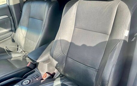 Mitsubishi Outlander III рестайлинг 3, 2013 год, 960 000 рублей, 9 фотография