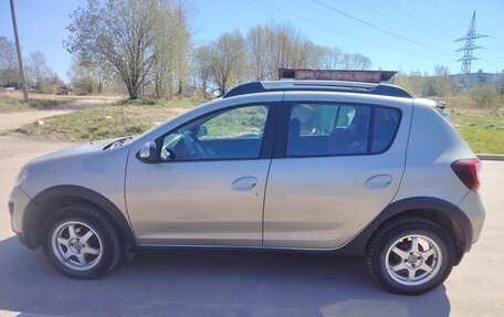 Renault Sandero II рестайлинг, 2015 год, 905 000 рублей, 2 фотография