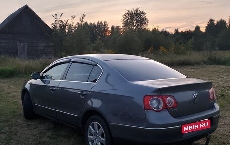 Volkswagen Passat B6, 2007 год, 499 000 рублей, 3 фотография