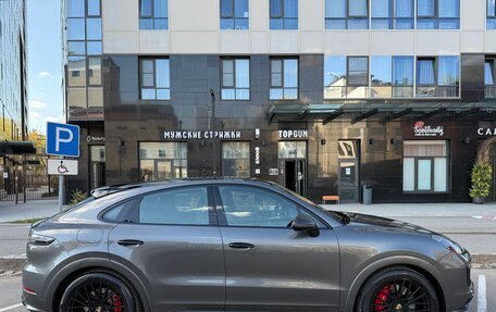 Porsche Cayenne III, 2022 год, 13 850 000 рублей, 3 фотография