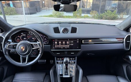 Porsche Cayenne III, 2022 год, 13 850 000 рублей, 7 фотография
