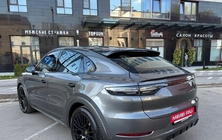 Porsche Cayenne III, 2022 год, 13 850 000 рублей, 6 фотография