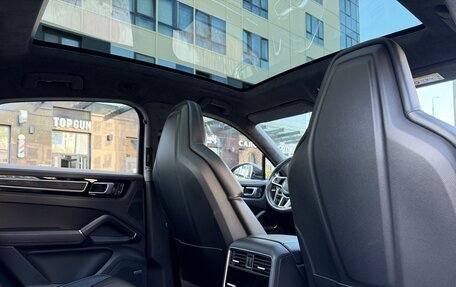 Porsche Cayenne III, 2022 год, 13 850 000 рублей, 14 фотография