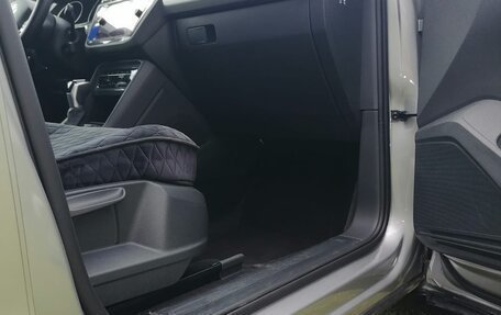Volkswagen Tiguan II, 2021 год, 3 180 000 рублей, 12 фотография