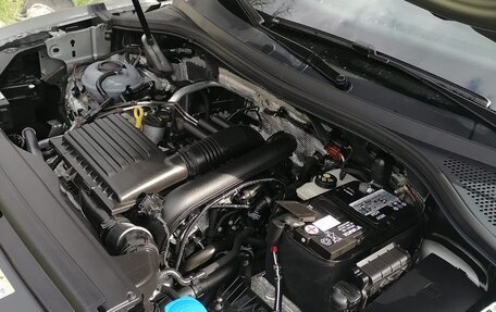 Volkswagen Tiguan II, 2021 год, 3 180 000 рублей, 19 фотография