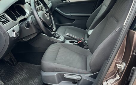 Volkswagen Jetta VI, 2018 год, 1 630 000 рублей, 11 фотография