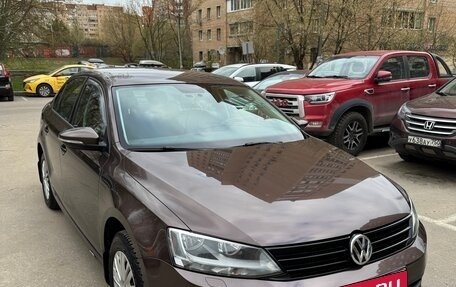 Volkswagen Jetta VI, 2018 год, 1 630 000 рублей, 3 фотография