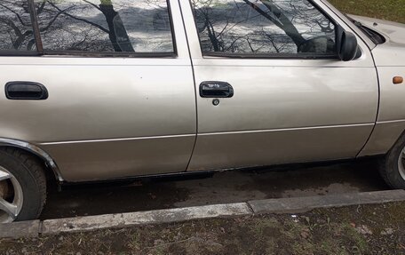 Daewoo Nexia I рестайлинг, 1997 год, 65 000 рублей, 3 фотография