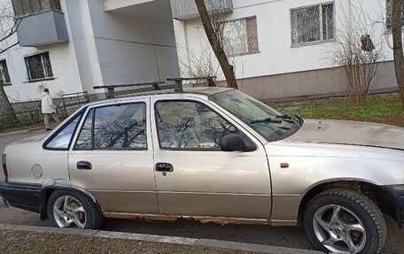 Daewoo Nexia I рестайлинг, 1997 год, 65 000 рублей, 11 фотография