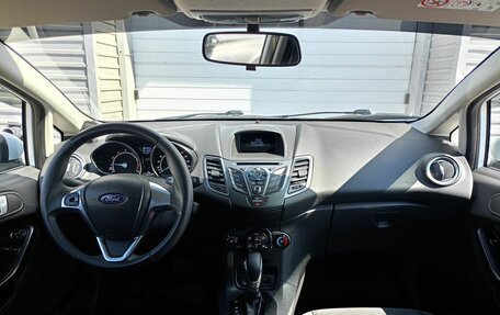 Ford Fiesta, 2015 год, 899 000 рублей, 10 фотография