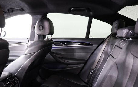 BMW 5 серия, 2018 год, 3 247 000 рублей, 14 фотография