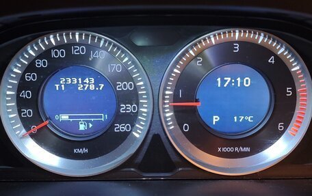 Volvo XC60 II, 2012 год, 1 980 000 рублей, 25 фотография