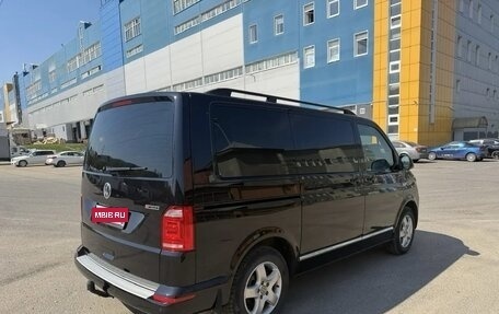 Volkswagen Multivan T6 рестайлинг, 2018 год, 3 650 000 рублей, 5 фотография