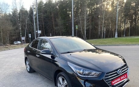 Hyundai Solaris II рестайлинг, 2018 год, 1 340 000 рублей, 2 фотография