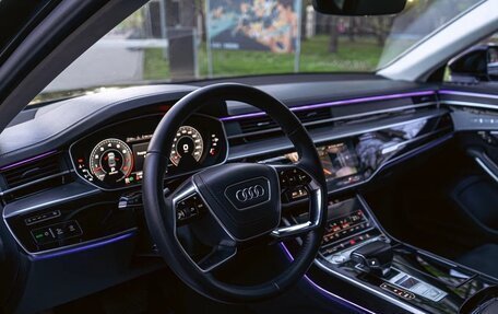 Audi A8, 2018 год, 4 650 000 рублей, 7 фотография