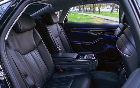 Audi A8, 2018 год, 4 650 000 рублей, 8 фотография