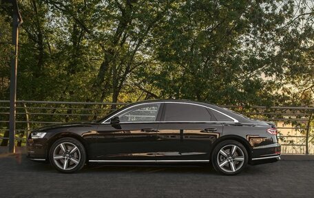 Audi A8, 2018 год, 4 650 000 рублей, 18 фотография