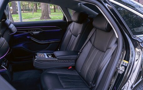 Audi A8, 2018 год, 4 650 000 рублей, 22 фотография