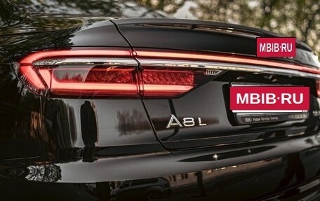Audi A8, 2018 год, 4 650 000 рублей, 6 фотография