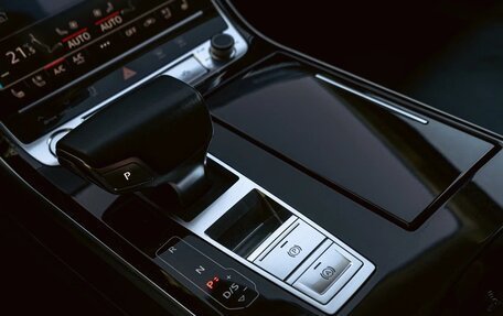 Audi A8, 2018 год, 4 650 000 рублей, 29 фотография