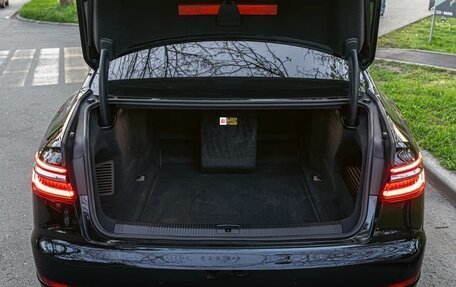 Audi A8, 2018 год, 4 650 000 рублей, 39 фотография