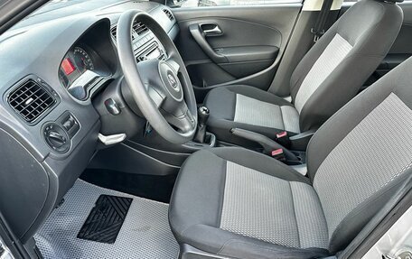 Volkswagen Polo VI (EU Market), 2012 год, 850 000 рублей, 9 фотография