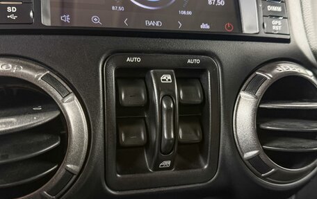 Jeep Wrangler, 2011 год, 2 499 000 рублей, 17 фотография