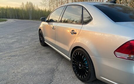 Volkswagen Polo VI (EU Market), 2011 год, 900 000 рублей, 4 фотография