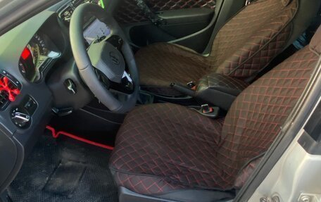 Volkswagen Polo VI (EU Market), 2011 год, 900 000 рублей, 10 фотография